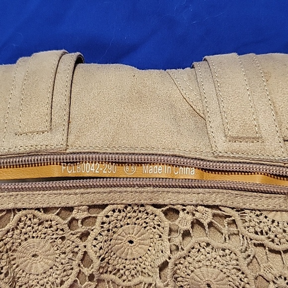 Gorgeous Women's Boots with Crochet Detail - Picture 5 of 5